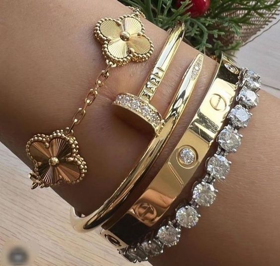 Fleur Bracelet
