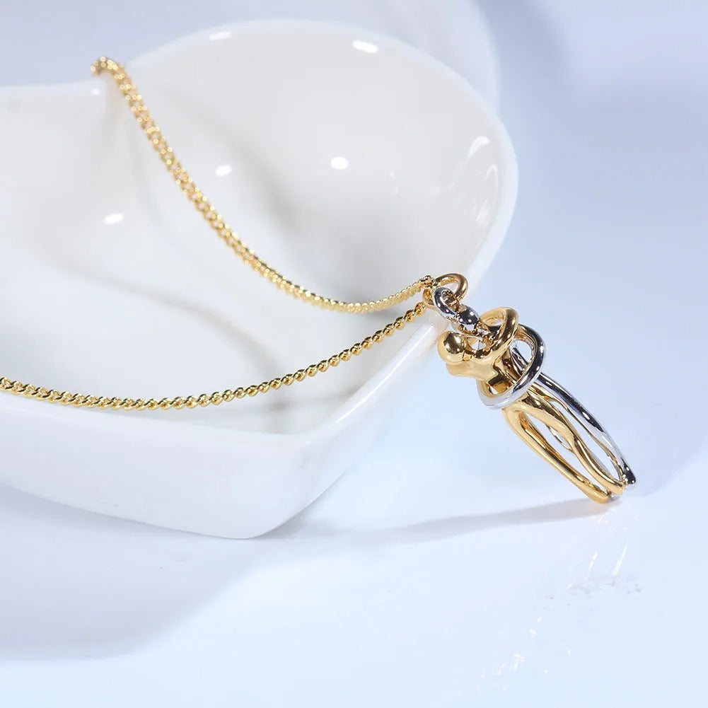 Eterna Necklace