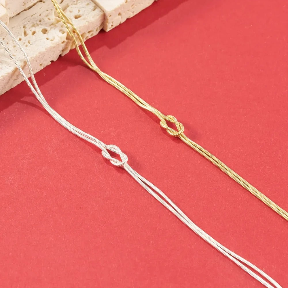 Knót Bracelets